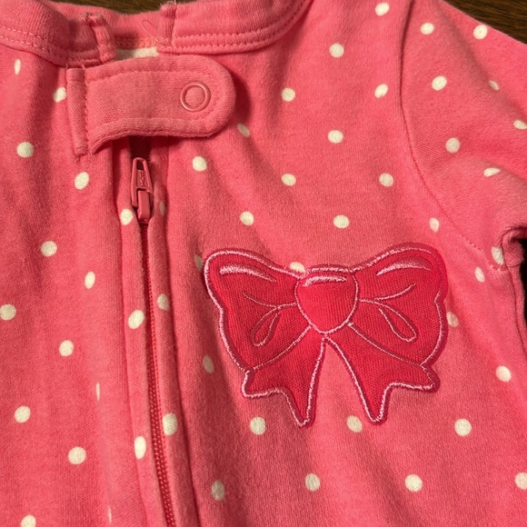 Set of 2 long sleeve sleepers. Koala Baby and Falls Creek Baby Brands - Picture 3 of 10